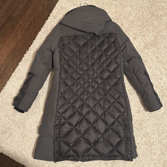 CANADA GOOSE Women down puffer - Picture 4 of 6